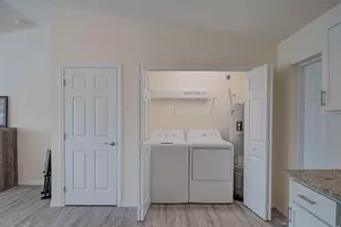 3061 Adcock Dr, Labelle, FL 33935 - Photo 10