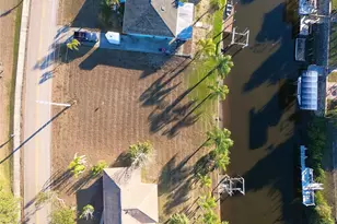 27193 Voyageur Dr, Punta Gorda, FL 33983 - Photo 1