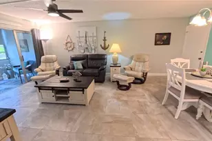 2437 Harbor Blvd, Port Charlotte, FL 33952 - Photo 12