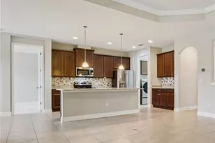 11913 Sunburst Marble Rd, Riverview, FL 33579 - Photo 12