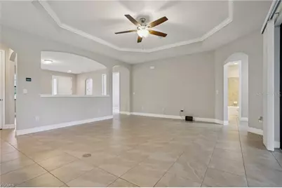 11913 Sunburst Marble Road, Riverview, FL 33579 - Photo 6