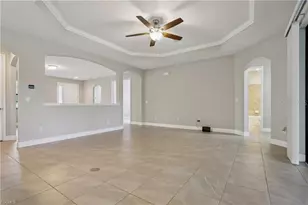 11913 Sunburst Marble Rd, Riverview, FL 33579 - Photo 6