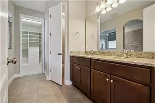 11913 Sunburst Marble Rd, Riverview, FL 33579 - Photo 18