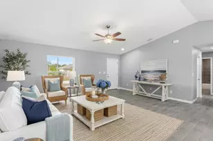 4279 Hograth St, Port Charlotte, FL 33981 - Photo 6