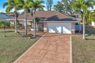 26056 Tattersall Ln, Punta Gorda, FL 33983 - Photo 2