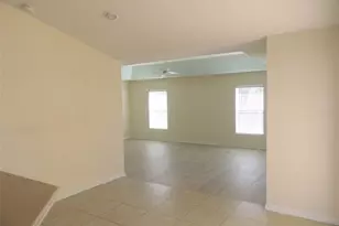 8171 Rocliff Ave, North Port, FL 34287 - Photo 6