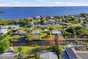 152 Danforth Dr, Punta Gorda, FL 33980 - Photo 1