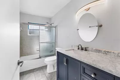 124 Da Vinci Drive, Nokomis, FL 34275 - Photo 16