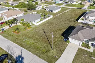 1317 NW 9th Terrace, Cape Coral, FL 33993 - Photo 24