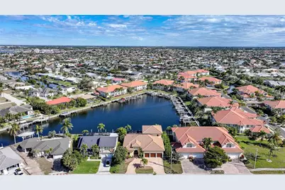 166 Hibiscus Drive, Punta Gorda, FL 33950 - Photo 4