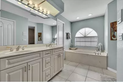 18694 Macgill Avenue, Port Charlotte, FL 33948 - Photo 26