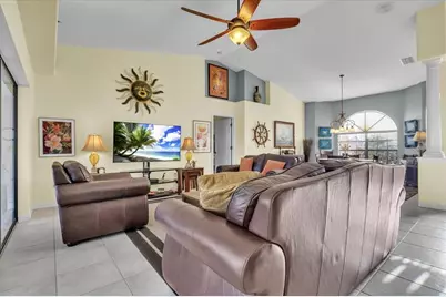 18694 Macgill Avenue, Port Charlotte, FL 33948 - Photo 8