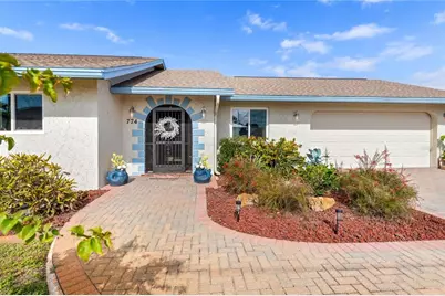 774 Spring Lake Boulevard NW, Port Charlotte, FL 33952 - Photo 2