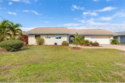 774 Spring Lake Boulevard NW, Port Charlotte, FL 33952 - Photo 4