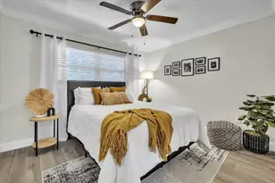 6723 Avenue C, Sarasota, FL 34231 - Photo 56