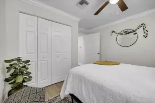 6723 Avenue C, Sarasota, FL 34231 - Photo 58