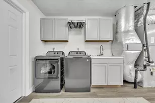 6723 Avenue C, Sarasota, FL 34231 - Photo 66