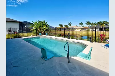 77 Medalist Road, Rotonda West, FL 33947 - Photo 2