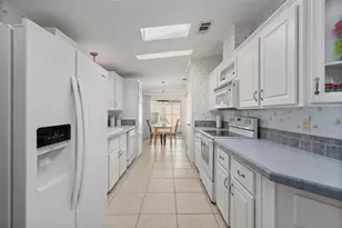 1000 Kings Hwy, Port Charlotte, FL 33980 - Photo 12