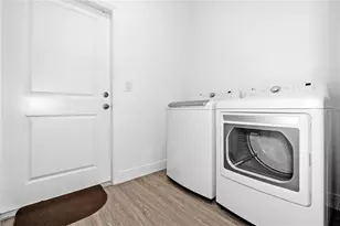 8031 Sandy Cir, Labelle, FL 33935 - Photo 40