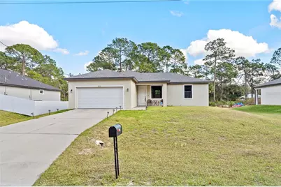 8031 Sandy Cir, Labelle, FL 33935 - Photo 1