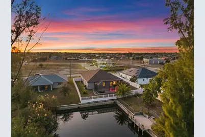 2213 SW 7th Place, Cape Coral, FL 33991 - Photo 48