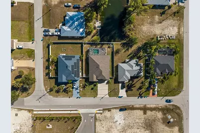 2213 SW 7th Place, Cape Coral, FL 33991 - Photo 38