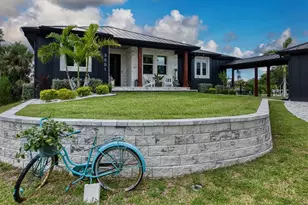 3001 Banyan Way, Punta Gorda, FL 33950 - Photo 2