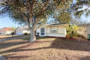 504 Rose Apple Cir, Port Charlotte, FL 33954 - Photo 4