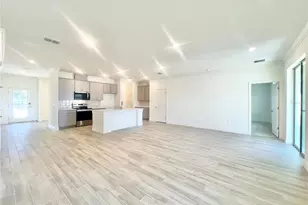 31 Fallen Oak Ln, Palm Coast, FL 32137 - Photo 8
