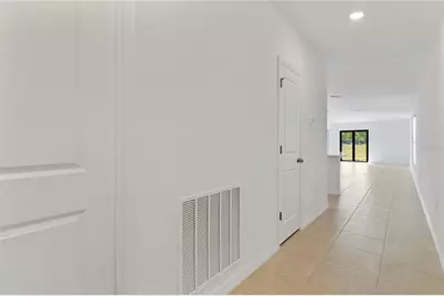 9136 Tequila Sunrise Drive, Sarasota, FL 34241 - Photo 6