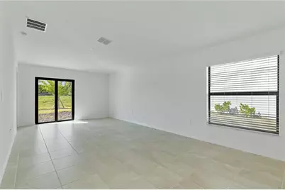 9136 Tequila Sunrise Drive, Sarasota, FL 34241 - Photo 14