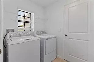 9136 Tequila Sunrise Dr, Sarasota, FL 34241 - Photo 30