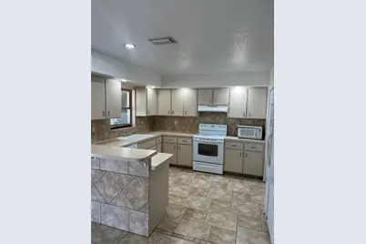 355 Spring Lake Boulevard NW, Port Charlotte, FL 33952 - Photo 8