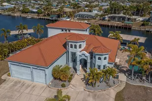 290 Tait Terrace SE, Port Charlotte, FL 33952 - Photo 1