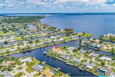 290 Tait Terrace SE, Port Charlotte, FL 33952 - Photo 16