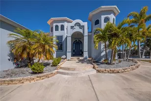 290 Tait Terrace SE, Port Charlotte, FL 33952 - Photo 18