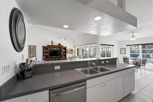 145 Francis Dr NE, Port Charlotte, FL 33952 - Photo 10