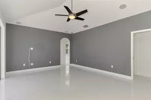 4900 Old Oakleaf Dr, Sarasota, FL 34233 - Photo 22