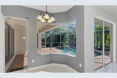 4900 Old Oakleaf Drive, Sarasota, FL 34233 - Photo 28