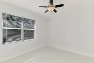 4900 Old Oakleaf Dr, Sarasota, FL 34233 - Photo 56