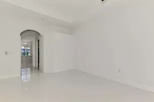 4900 Old Oakleaf Dr, Sarasota, FL 34233 - Photo 40