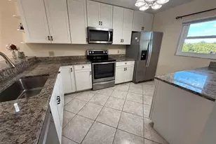 175 Kings Hwy, Punta Gorda, FL 33983 - Photo 2