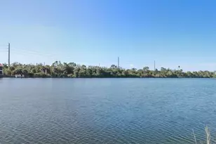 2219 Cypress St, Punta Gorda, FL 33950 - Photo 6