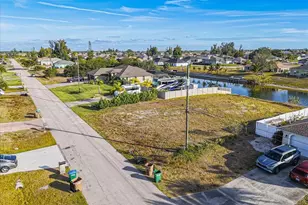 322 NE 20th St, Cape Coral, FL 33909 - Photo 40