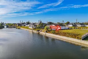 322 NE 20th St, Cape Coral, FL 33909 - Photo 4