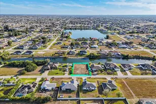 322 NE 20th St, Cape Coral, FL 33909 - Photo 1