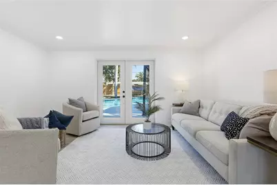 4637 Maceachen Boulevard, Sarasota, FL 34233 - Photo 18