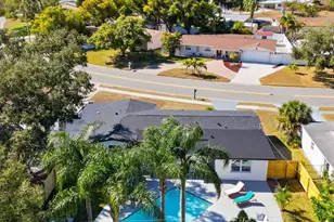 4637 Maceachen Blvd, Sarasota, FL 34233 - Photo 48