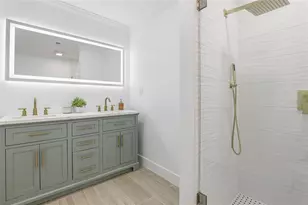 4637 Maceachen Blvd, Sarasota, FL 34233 - Photo 26